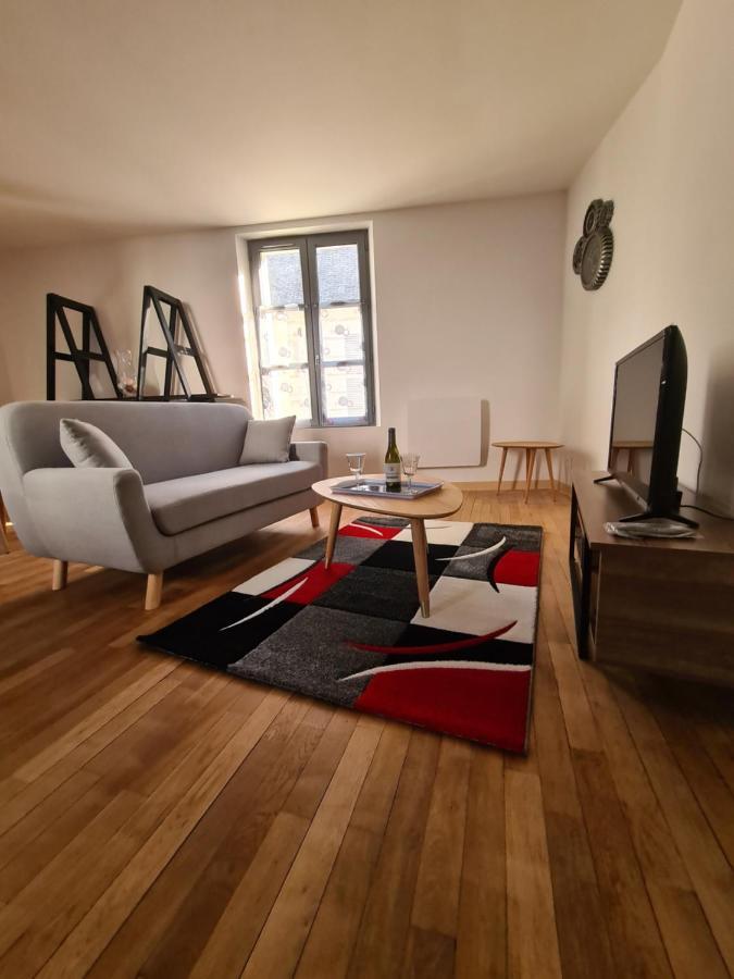 Les Logis Du Rempart Apartman Loches Kültér fotó