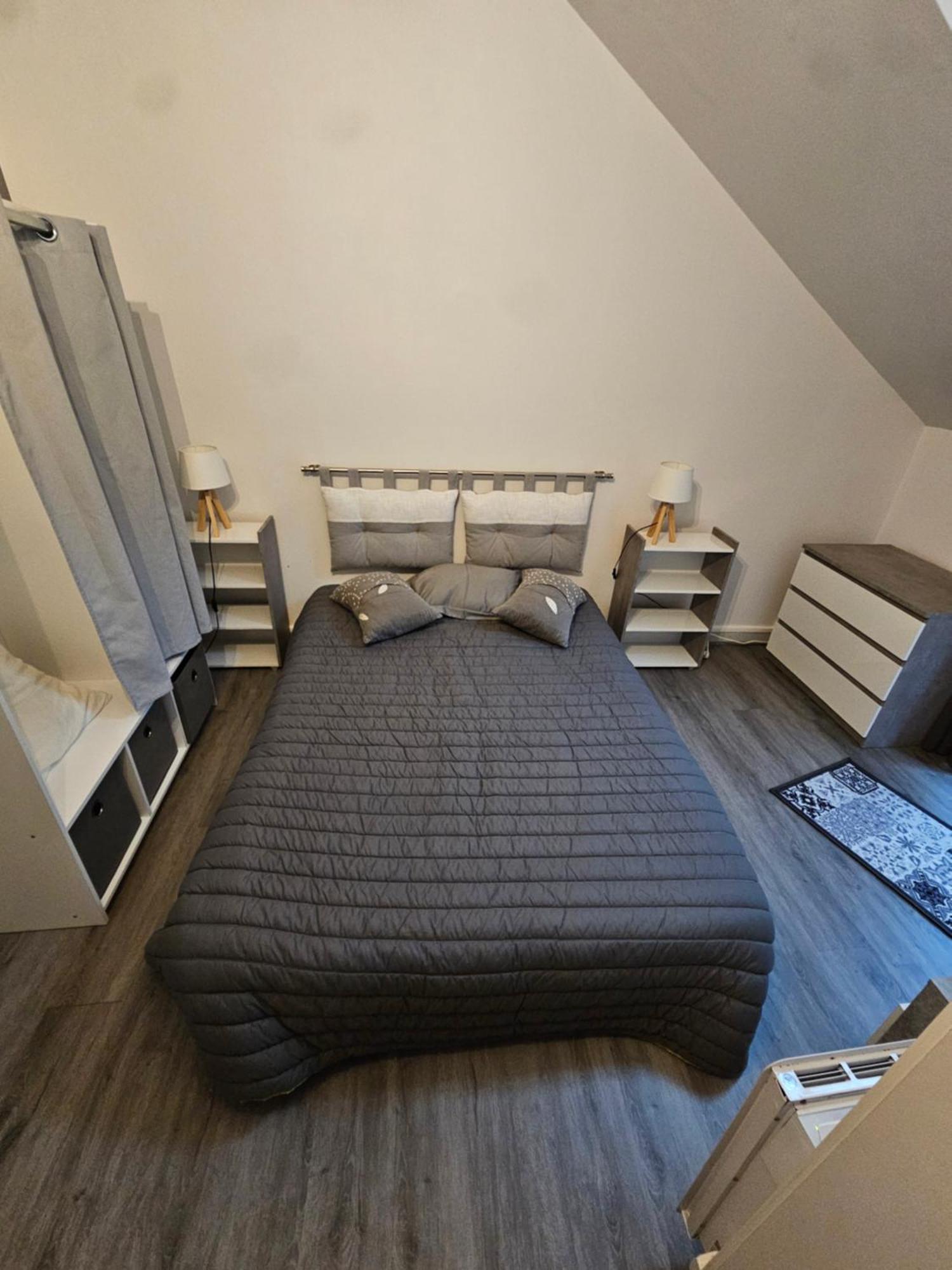 Les Logis Du Rempart Apartman Loches Kültér fotó
